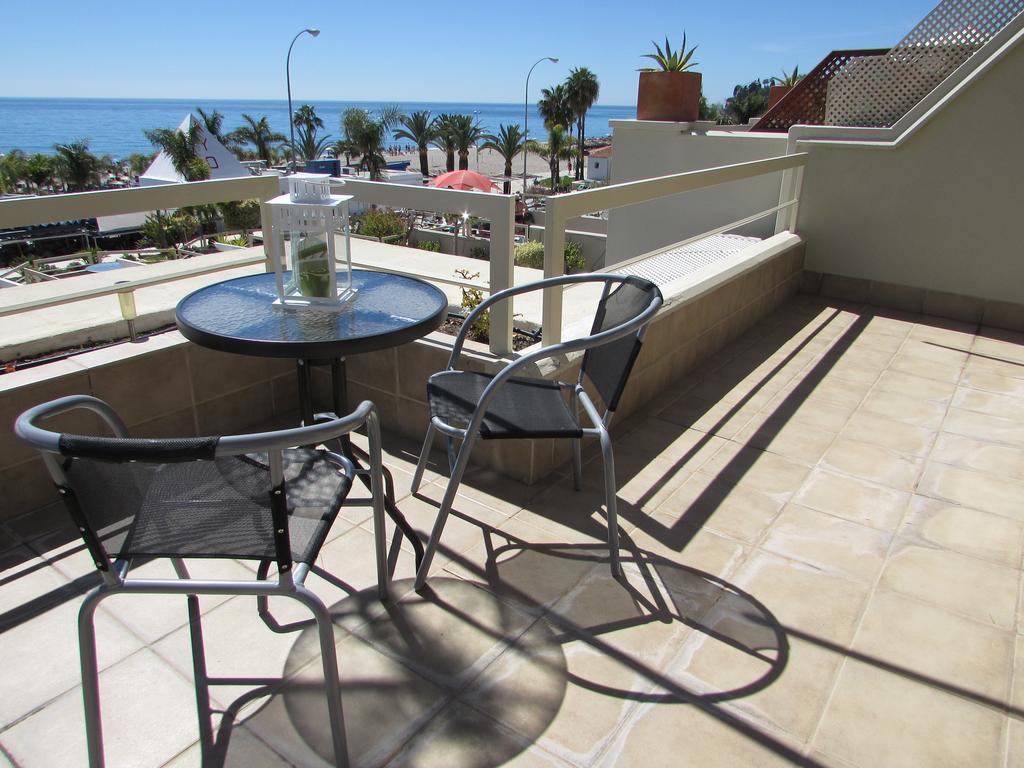 Home4Holidays Nerja Bilik gambar