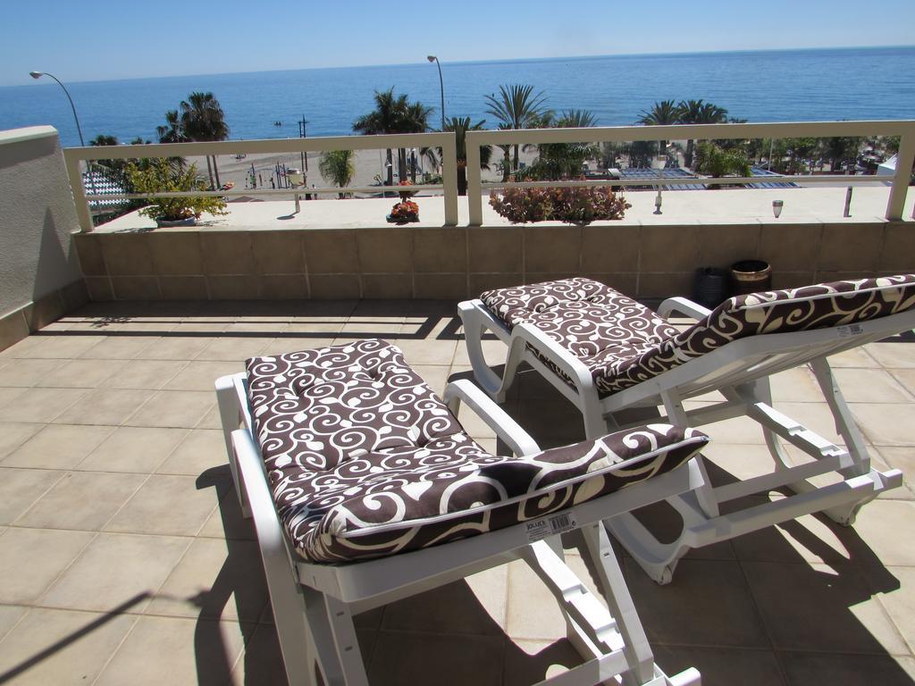 Home4Holidays Nerja Bilik gambar