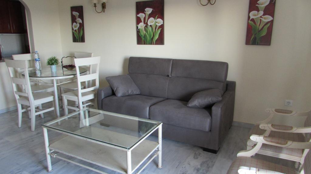 Home4Holidays Nerja Luaran gambar