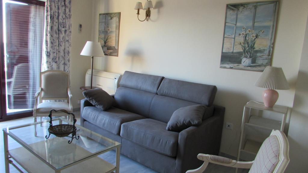 Home4Holidays Nerja Luaran gambar