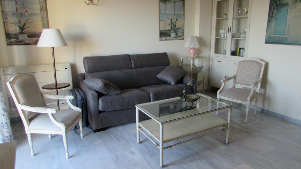 Home4Holidays Nerja Luaran gambar
